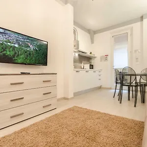 Le Torri Suite, Davanzale Vista Due Torri Apartment Bologna