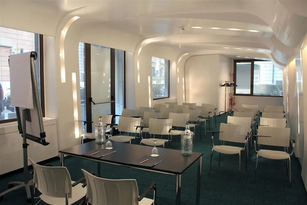 Albani Hotel Roma 4*,